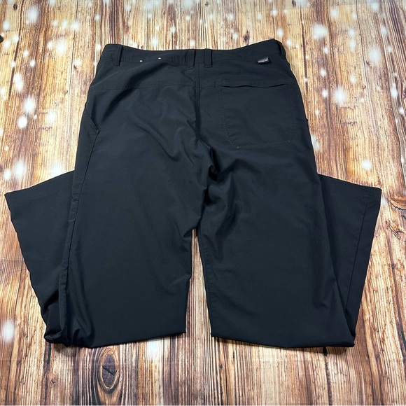 Patagonia Women’s Outdoor Pants Black Size 8 - Picture 13 of 15